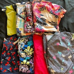 Lot of Scrub Tops (S)